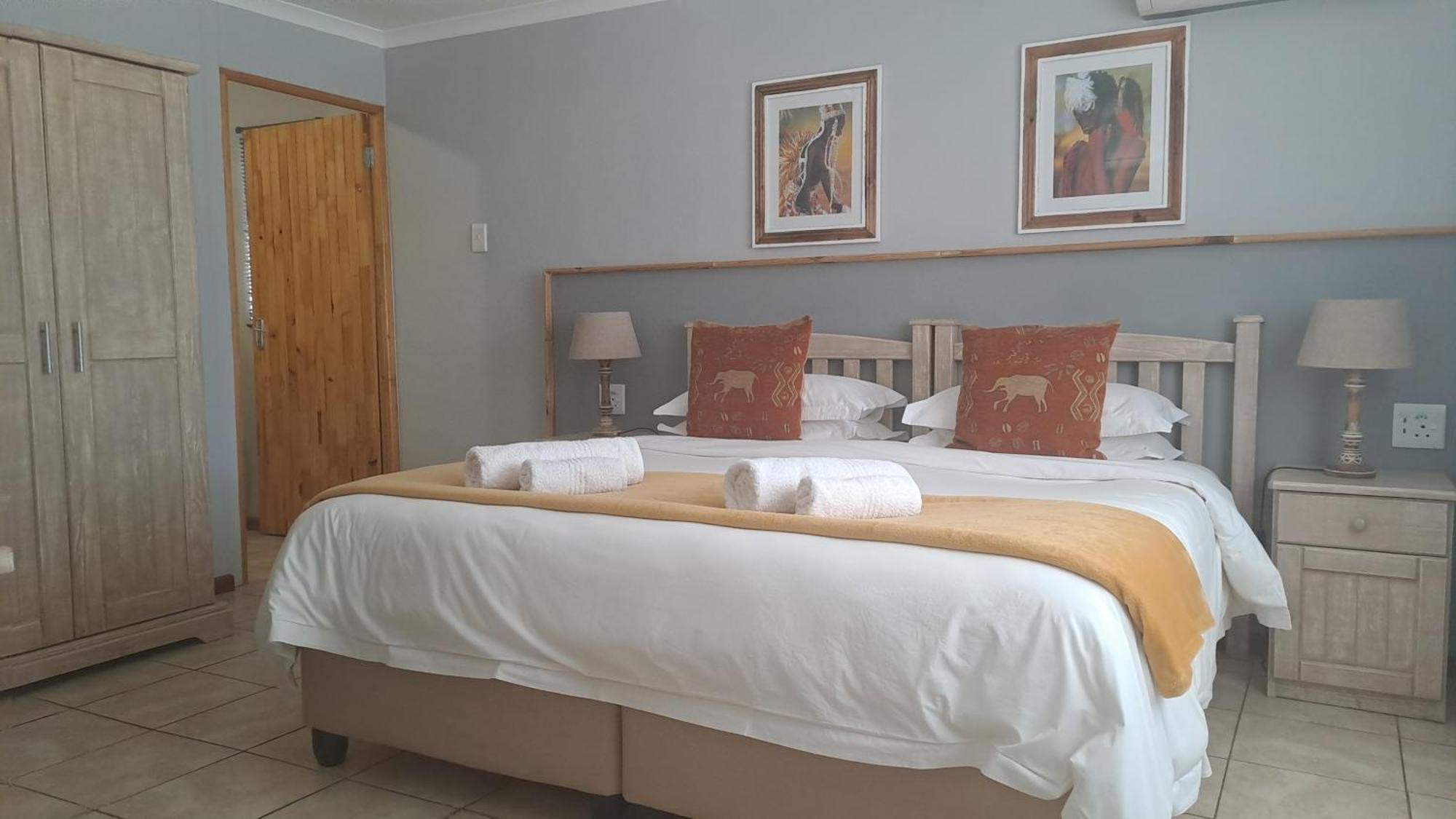African Dawn B&B Calvinia Экстерьер фото